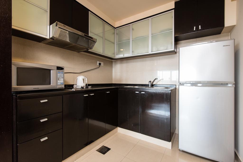 New Town Resort Suites At Pyramid Tower Subang Jaya Exterior photo